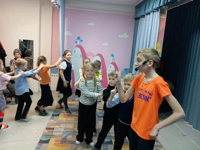 "Танцевальный марафон"