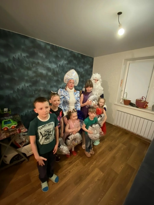 Выездная бригада Деда Мороза