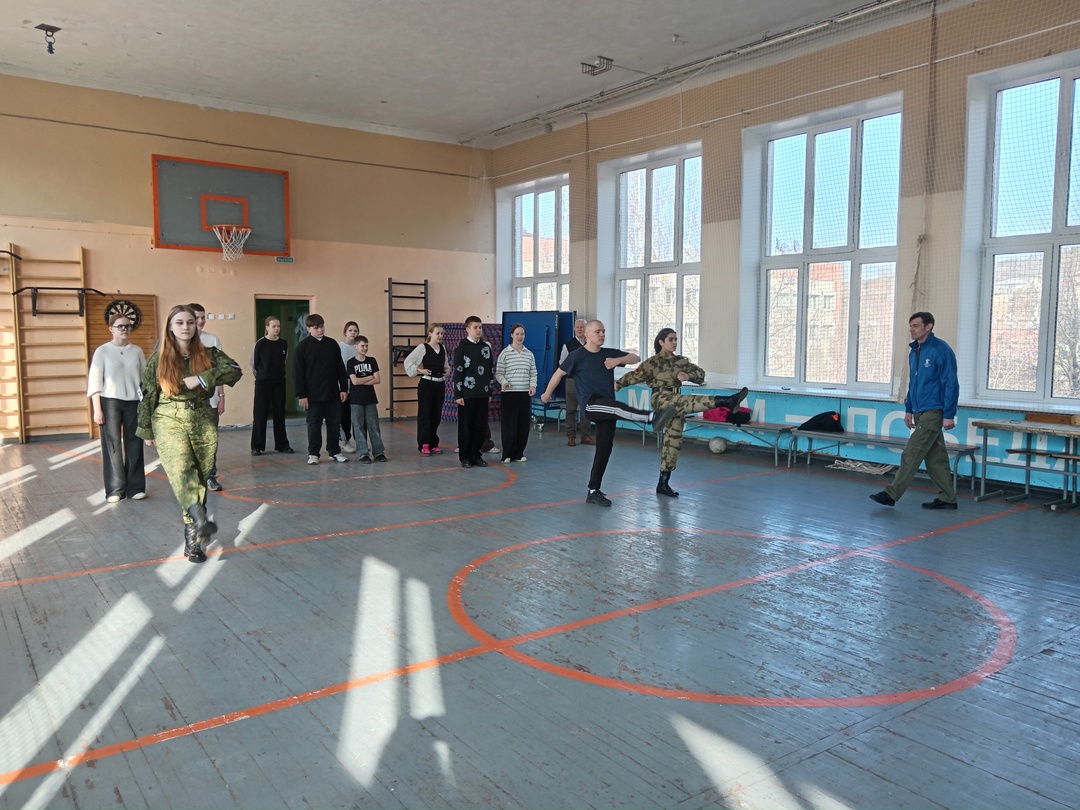  Курсанты ВПК "Рекрут" готовятся к патриотической акции «Пост №1»