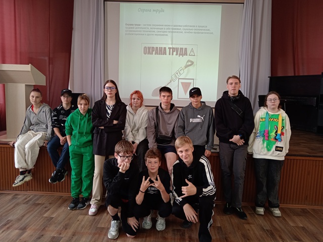 «На деревню дедушке»