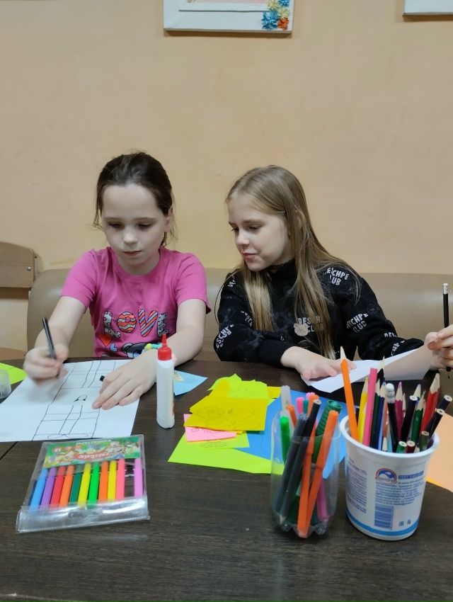 В клубе "Малахит" играли в настольные игры