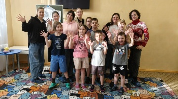 Кто сказал, что нельзя праздновать Новый год весь январь?